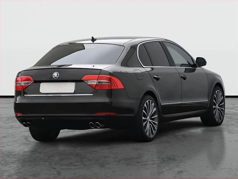 Škoda Superb (2013) Elegance 2.0 TDI, Automat - fotka 5 z 23