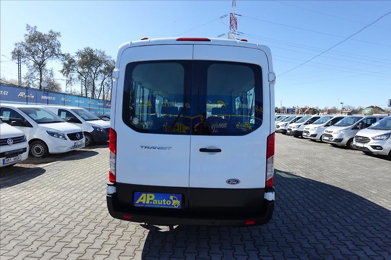 Ford Transit 2,0 TDCi  L3H2 8MÍST BUS KLIMA - fotka 10 z 40