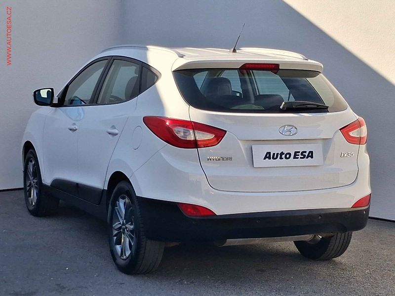 Hyundai ix35 (2014) 1.6 GDi, +ALU - fotka 6 z 17