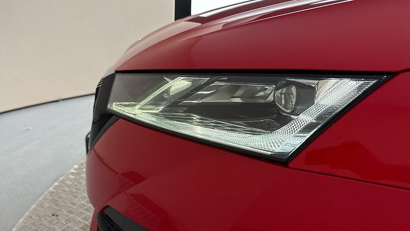 Škoda Octavia 1.5 TSI Style Combi - fotka 18 z 27