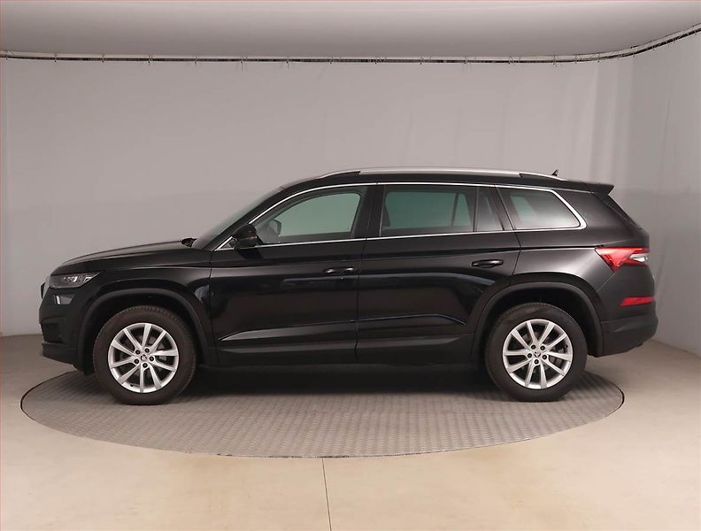 Škoda Kodiaq (2023) Style 2.0 TDI - fotka 3 z 21