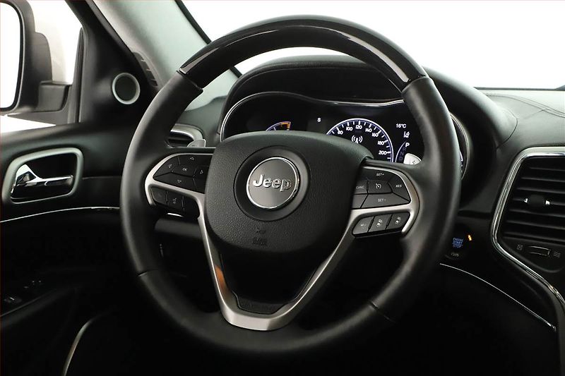 Jeep Grand Cherokee (2019) 3.0 CRD - fotka 15 z 21