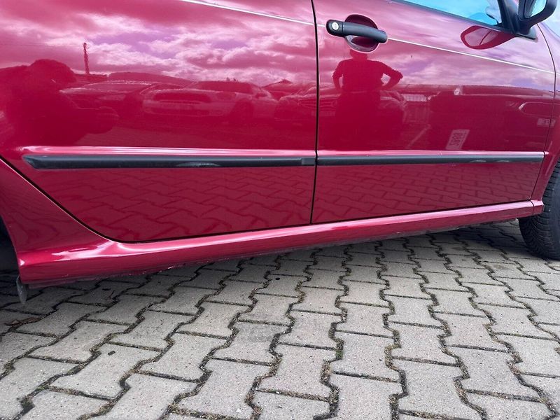 Škoda Fabia (2006) 1,4i 55 KW KILOMETRY TAŽNÉ - fotka 35 z 38