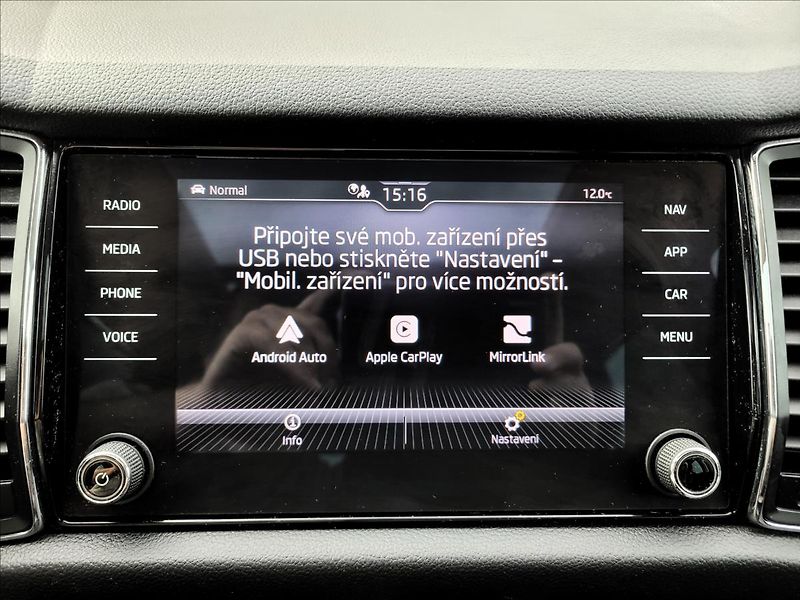 Škoda Kodiaq 1,5 tsi,navi,výhřev,Panorama - fotka 30 z 49