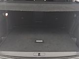 Peugeot 3008 (2019) 1.5 BlueHDi, Navi, Tempomat - náhled 14