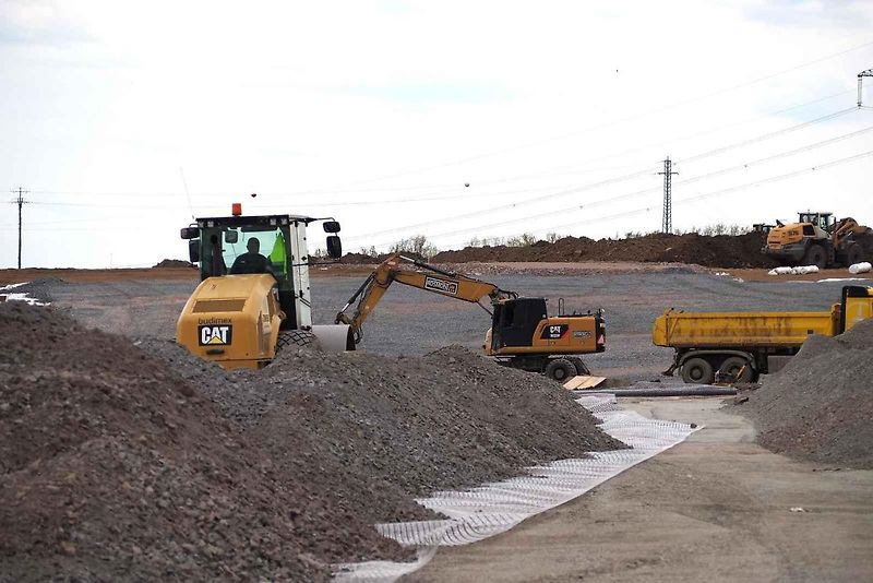Snímky z výstavby dálnice D35 Džbánov - Litomyšl, duben 2025