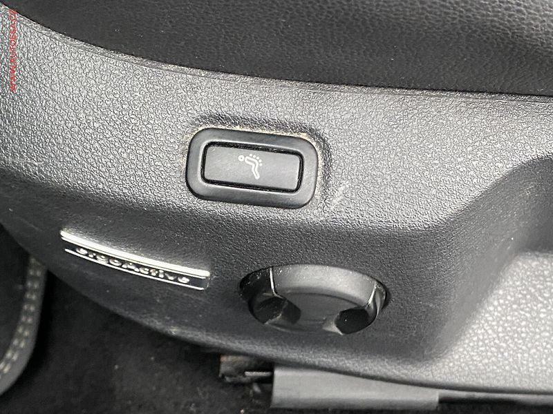 Volkswagen Golf (2013) 1.4 TSi, Highline, bixen - fotka 12 z 19
