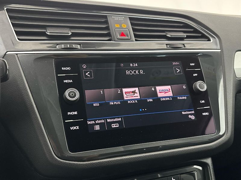 Volkswagen Tiguan Trendline DSG - fotka 12 z 27
