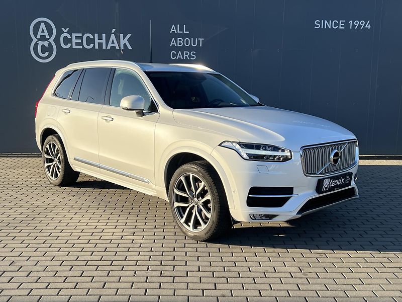 Volvo XC90 (2018) D5 AWD 173kW - fotka 3 z 42