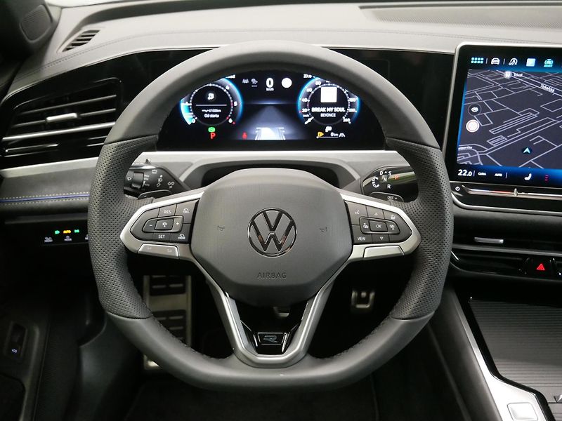 Volkswagen Passat - fotka 8 z 25