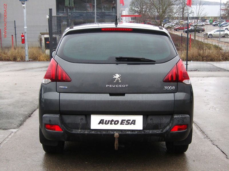 Peugeot 3008 (2016) 1.6 HDi, AT, TZ, park.asist - fotka 5 z 16