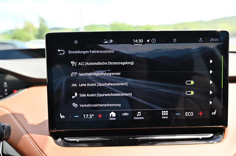 Škoda Enyaq iV electric 82kWh 150KW DPH - fotka 16 z 60