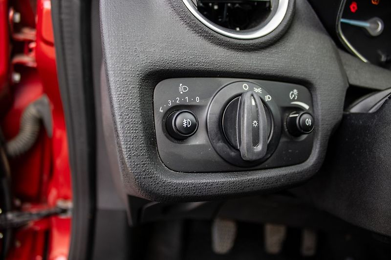 Ford Fiesta Odpočet DPH, - fotka 33 z 43