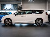 Chrysler Pacifica (2026) 3.6 V6 Pinnacle AWD 2x LCD - náhled 1