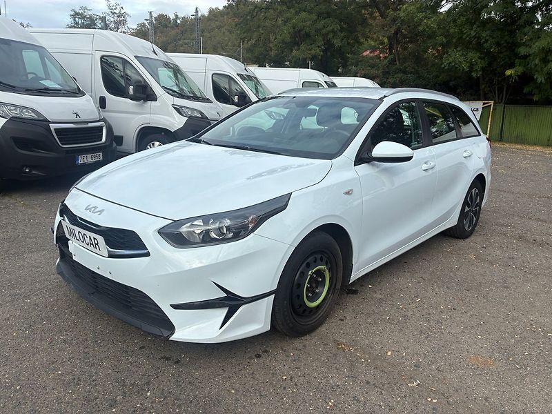 Kia Ceed 1.0 T-GDi Spin ČR DPH - fotka 1 z 22