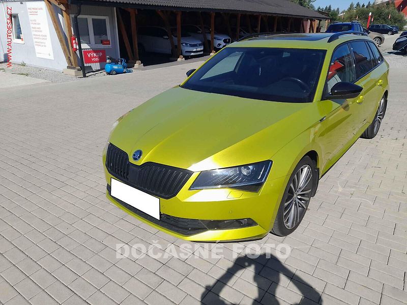 Škoda Superb (2016) 2.0TDi 4x4, ČR, servis.kniha - fotka 1 z 3