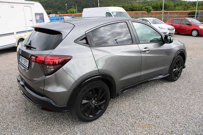 Honda HR-V (2020) 1,5i KLIMA KŮŽE EL.OKNA ALU - fotka 7 z 16