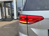 Volkswagen Touran 1.5 TSI DSG R-Line 7míst TAŽNÉ - náhled 8