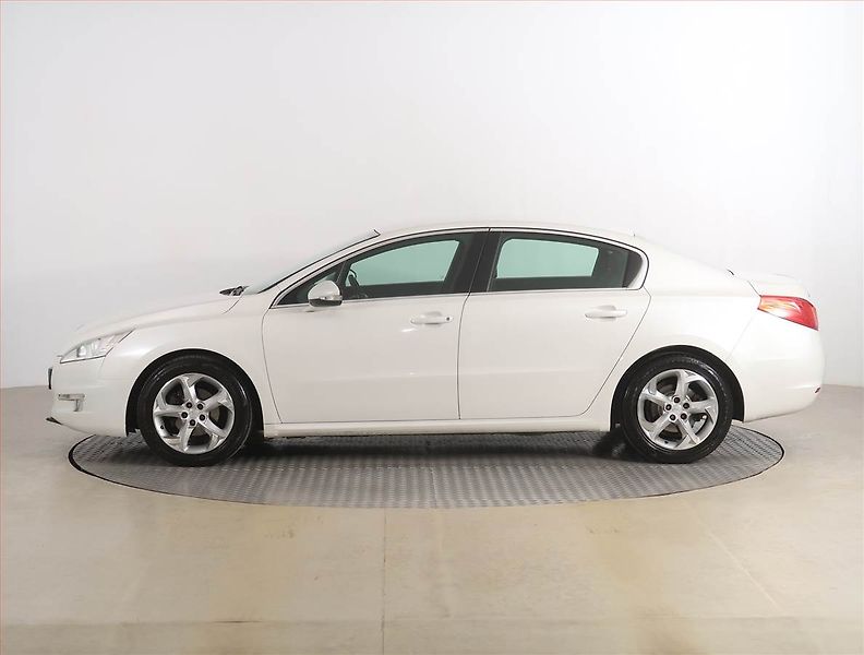 Peugeot 508 (2011) 2.0 HDi, Tempomat - fotka 3 z 17