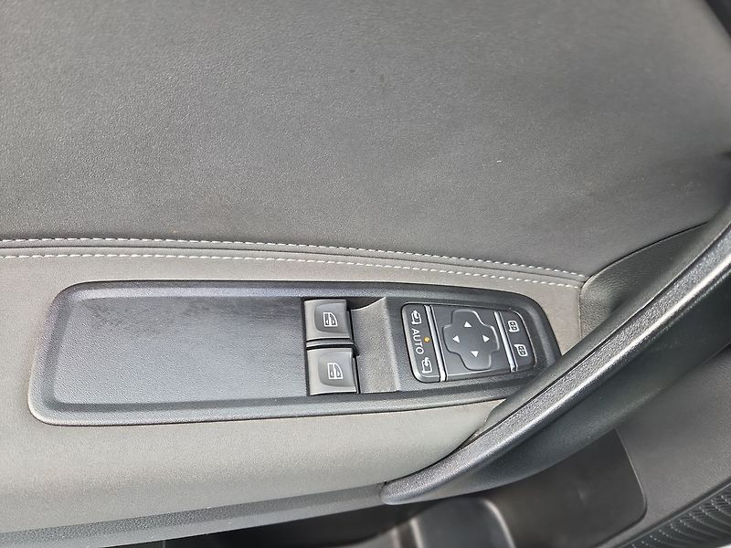 Mercedes-Benz Třídy T T 180d/S PROGRESIVE automat - fotka 14 z 22