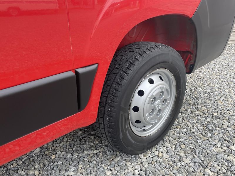 Peugeot Boxer 2.2HDi 120PS CZ DPH REZERVACE! - fotka 29 z 139