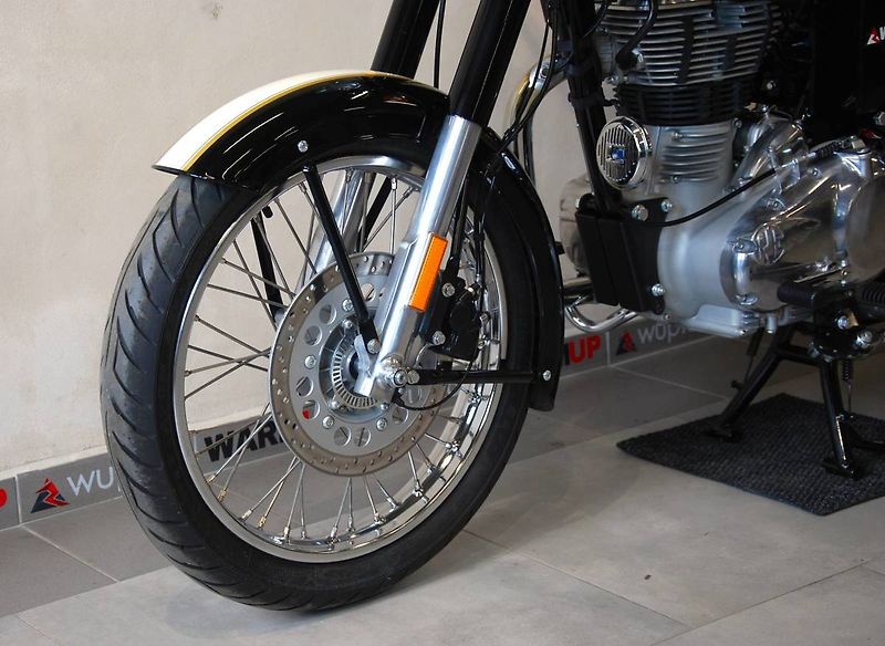 Royal Enfield Bullet 500 Classic (2021) krásný stav,1.m - fotka 17 z 21
