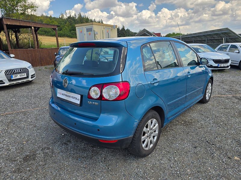 Volkswagen Golf Plus (2005) 1.6 FSI Trend DSG - fotka 7 z 23