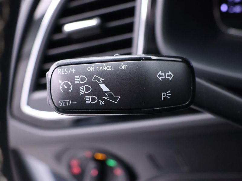 Seat Leon 2,0 TSI Cupra 221kW 4Drive DSG - fotka 20 z 38