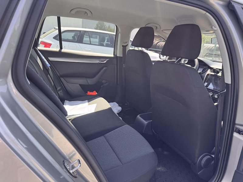 Škoda Octavia III 1.2 TSi,77 kW,1.Majitel,ČR - fotka 18 z 19