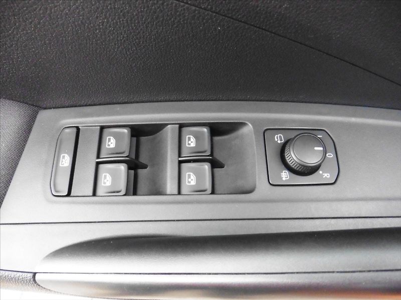 Škoda Fabia IV 1,0 TSi Style, Led, Tempo, - fotka 10 z 16