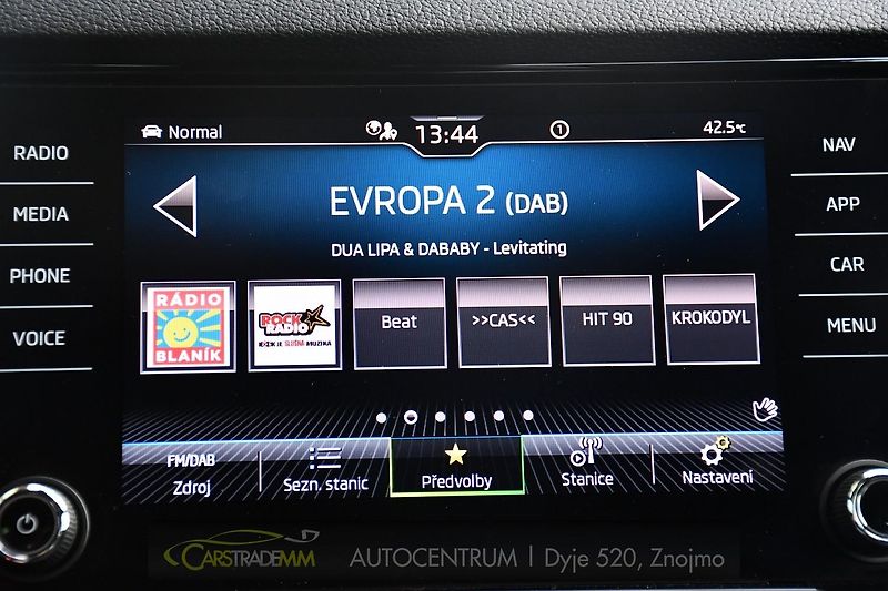 Škoda Karoq 2.0TDi SPORTLINE ACC  - fotka 40 z 51