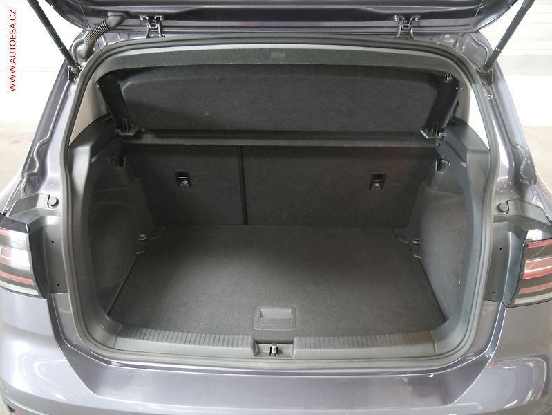 Volkswagen T-Cross (2023) 1.0 TSi, 2.maj,ČR, Style, LED - fotka 7 z 20