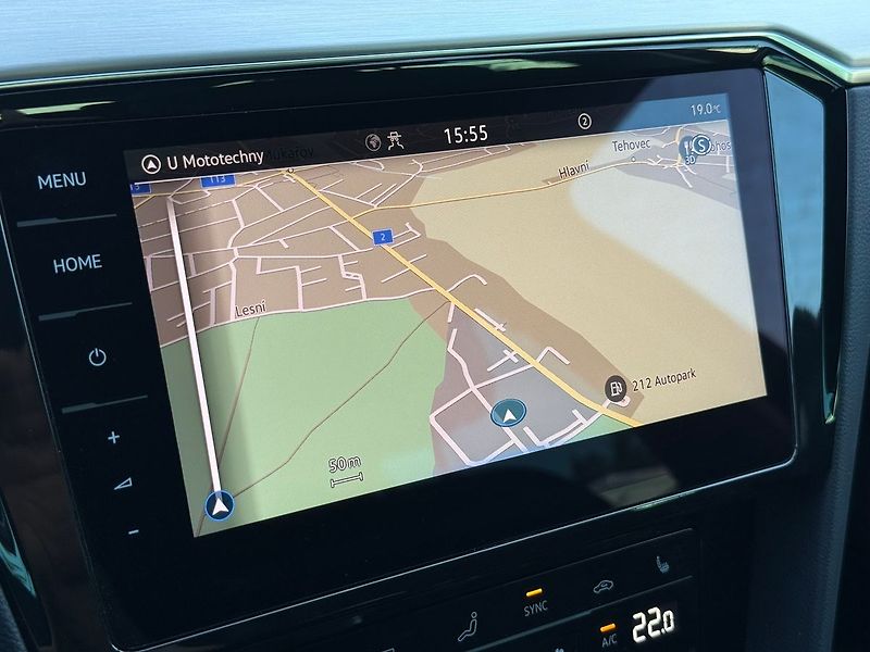 Volkswagen Passat 2.0TDI 110kW Elegance IQ Tažné - fotka 10 z 16