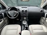 Nissan Qashqai 2,0 4x4 AUTOMAT TEKNA - náhled 14
