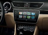Superb také dostal infotainment Columbus s 9,2palcovým displejem ve skleněném designu.