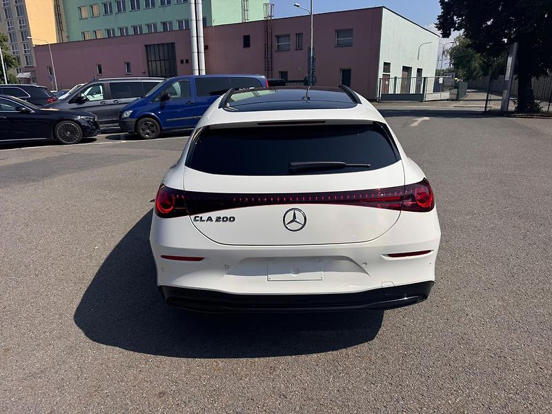 Mercedes-Benz CLA (2026) 200 Shooting Brake - fotka 6 z 23