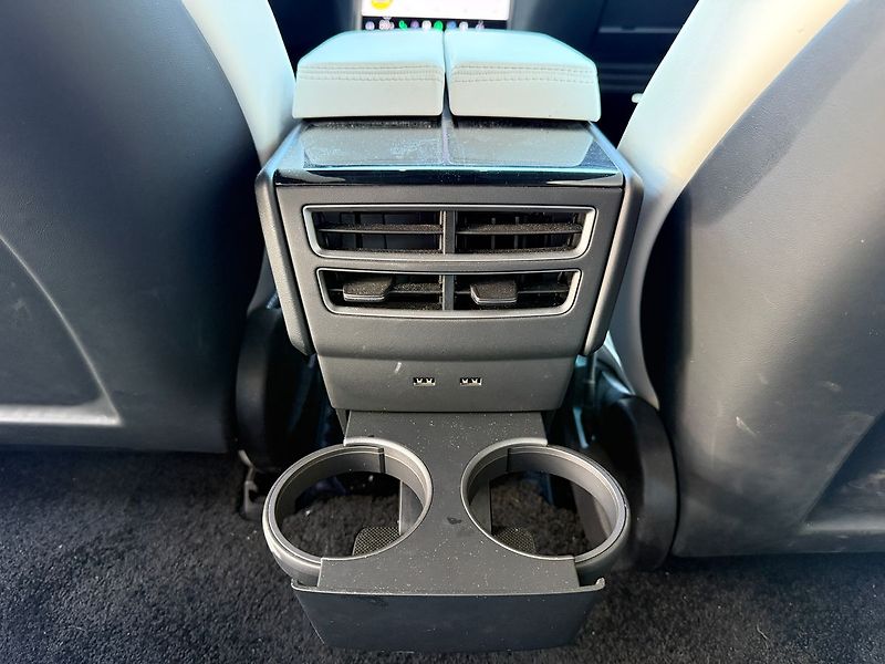 Tesla Model S Long Range Plus AWD EAP - fotka 9 z 37