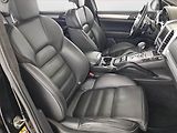 Porsche Cayenne (2010) Turbo - náhled 9
