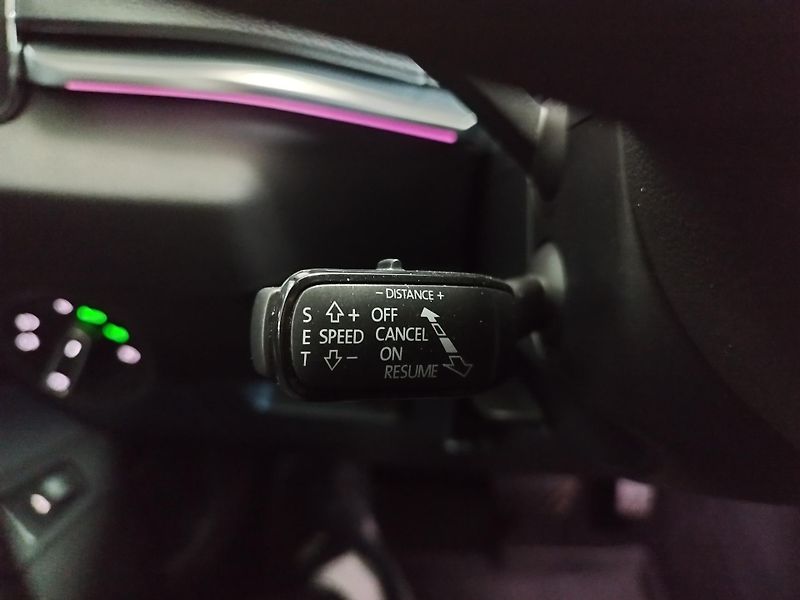 Škoda Karoq (2019) 1,6TDi 85KW DSG LED NAVI ALU - fotka 30 z 34