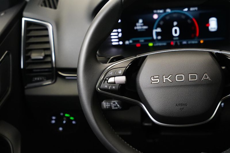 Škoda Karoq - fotka 15 z 28