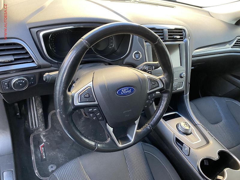 Ford Mondeo (2020) 2.0 TDCi, Titanium, AT, LED - fotka 12 z 19