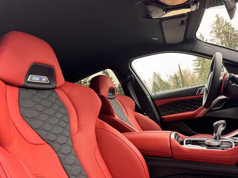 BMW X6 (2024) M COMPETITION 460kW CZ TOP!!!! - fotka 33 z 52