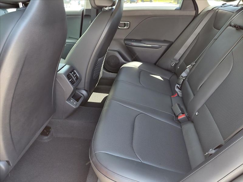 Kia K4 (2026) 1,6   T-GDI SW 7DCT TOP - fotka 10 z 14