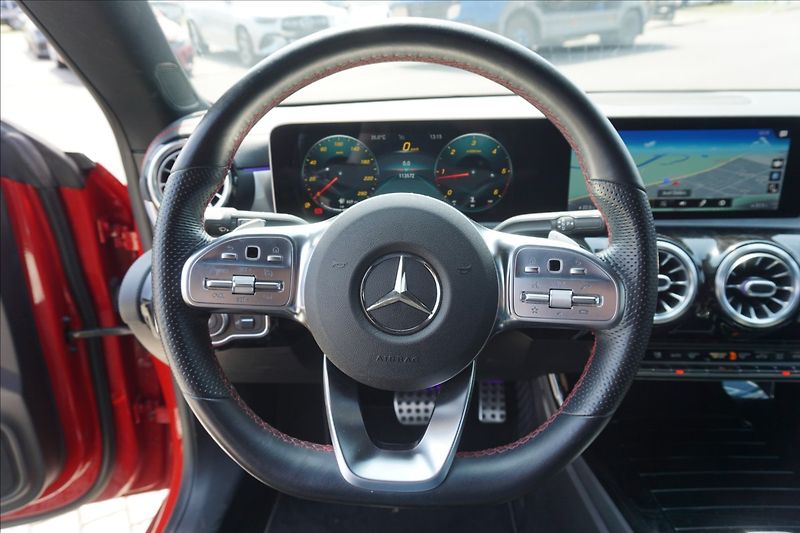 Mercedes-Benz CLA 2,0 200 d SB, 2.maj ČR - fotka 11 z 16