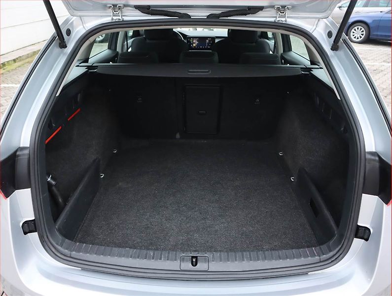 Škoda Octavia (2020) Style 2.0 TDI, Serv.kniha - fotka 14 z 24