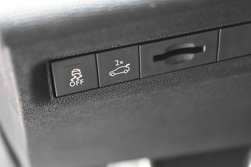 Peugeot kombíky umí. Platí to i novém 308 SW