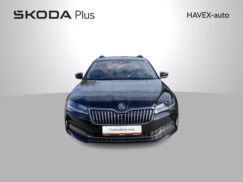 Škoda Superb (2023) Combi 2.0 TDI 4x4 DSG L&K - fotka 4 z 37