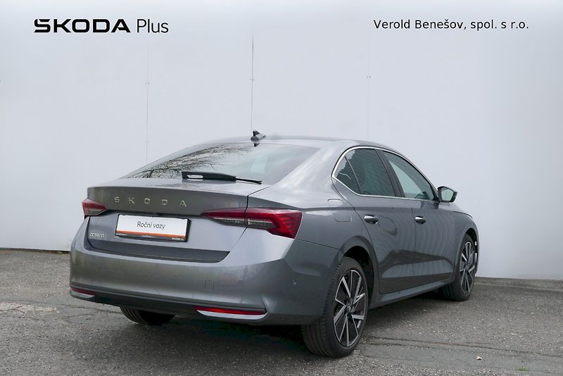 Škoda Octavia (2025) 1.5 TSI 110 kW DSG 7° Exclusiv - fotka 2 z 35
