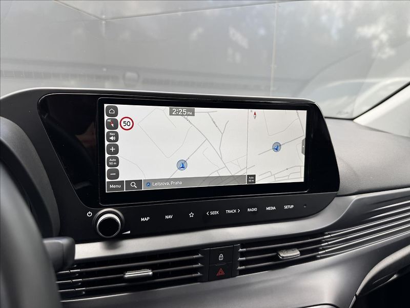 Hyundai i20 1,2 i WAVE ZÁRUKA ČR DPH - fotka 21 z 26