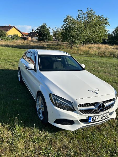 Mercedes-Benz Třídy C 1.6 100kw - fotka 5 z 12